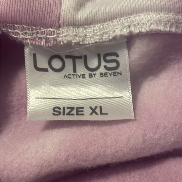 Lotus Active By Seven Purple Tie-Dye Hoodie Size XL - Picture 3 of 4